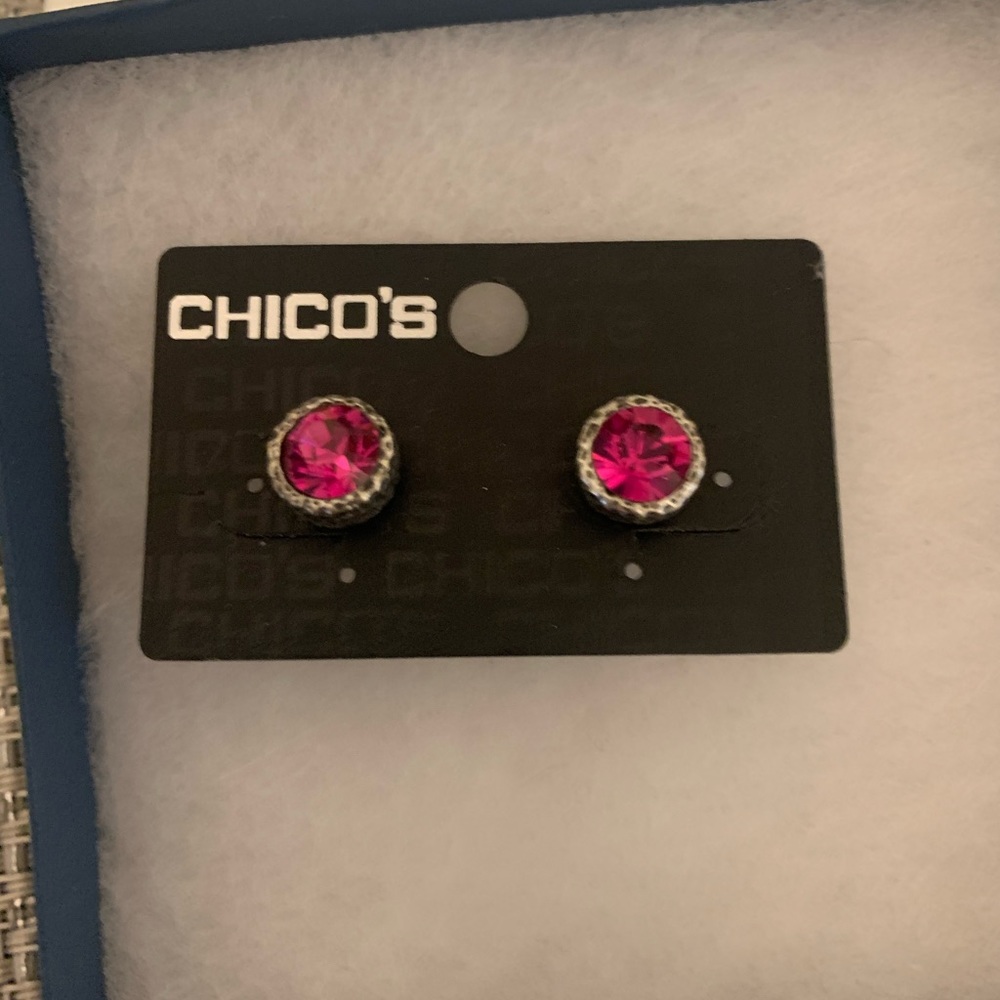 New Chico’s pink studs silver earrings